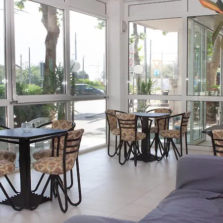 La Torretta Bramante 3* Ρίμινι