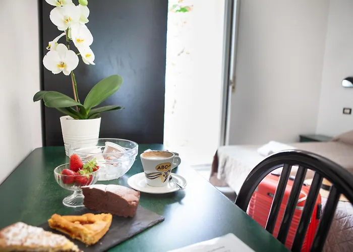 ホテル La Torretta Bramante 3*