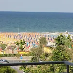 Отель La Torretta Bramante Римини