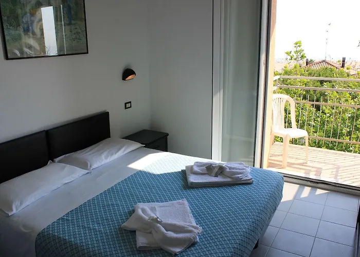 فندق La Torretta Bramante ريميني