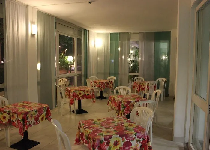 فندق La Torretta Bramante ريميني